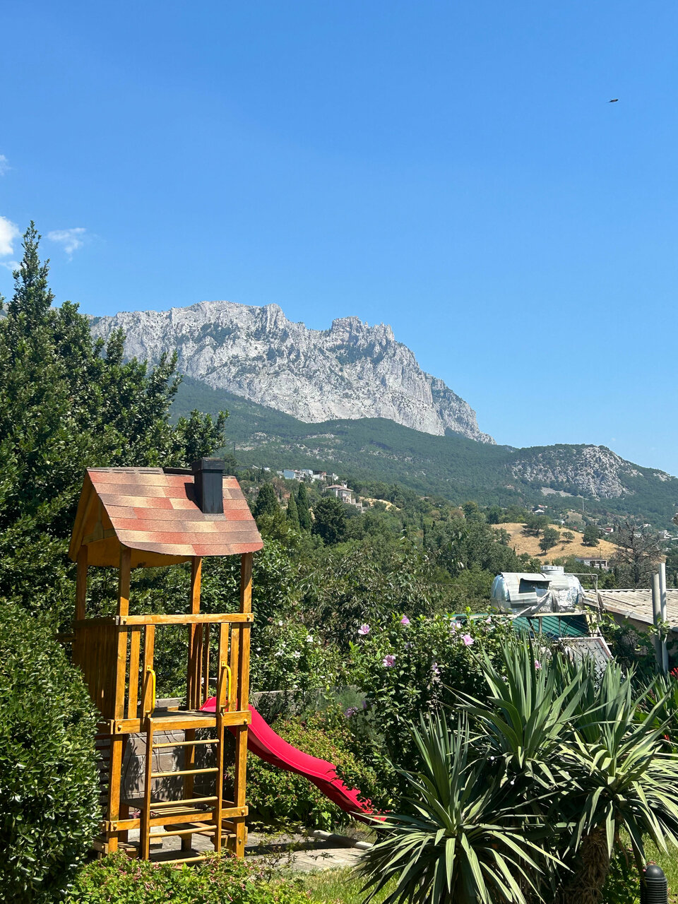 Гостевой дом Онейро Алупка-248