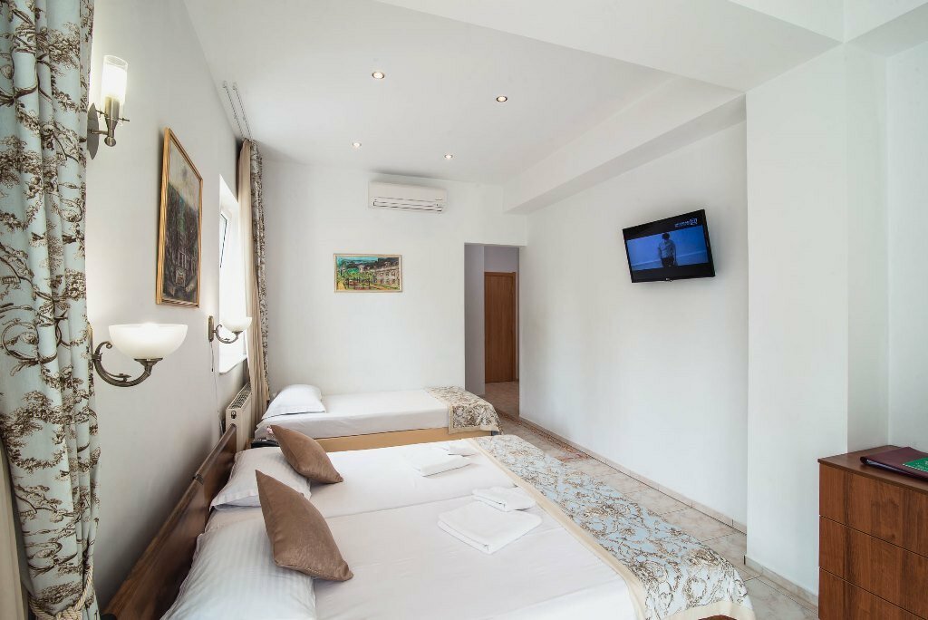 Гостевой дом Онейро Алупка-27