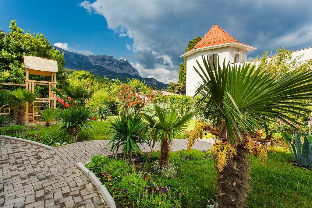 Гостевой дом Онейро Алупка-9