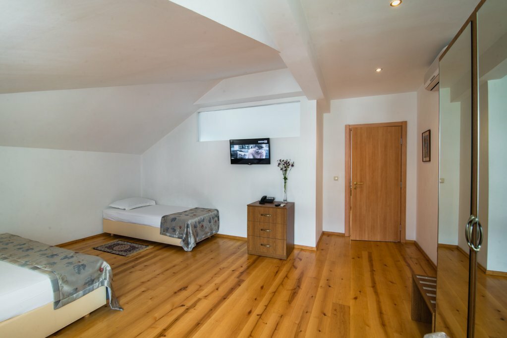 Гостевой дом Онейро Алупка-200