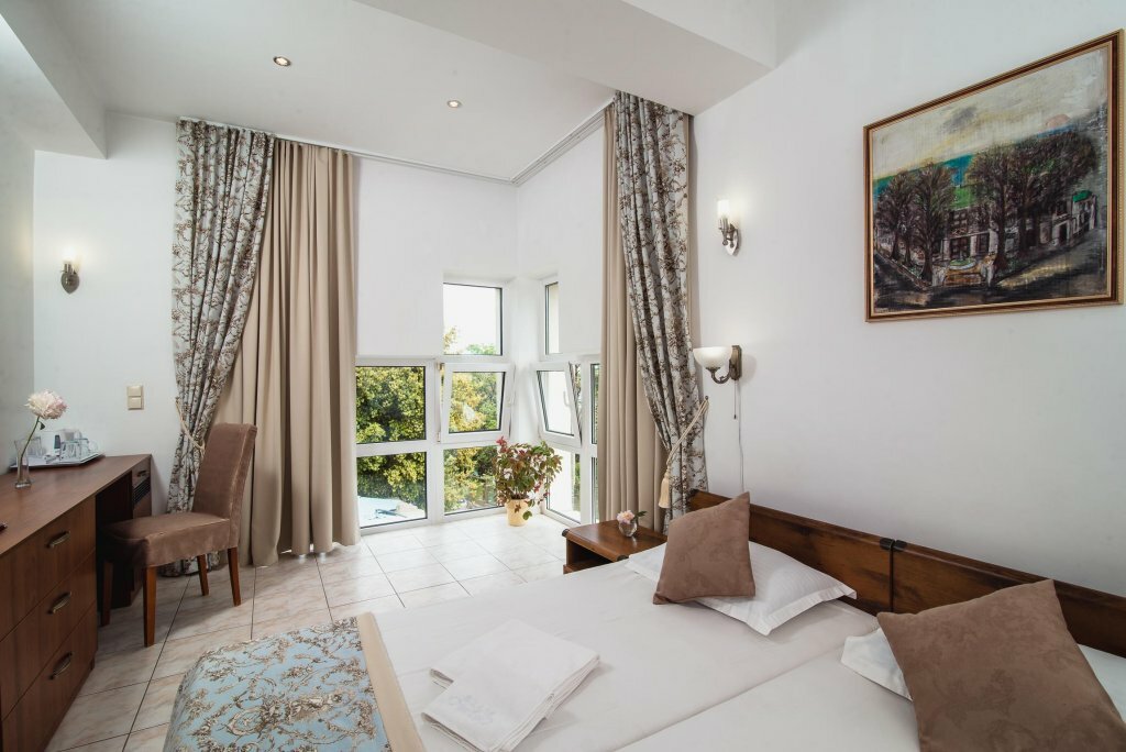 Гостевой дом Онейро Алупка-129