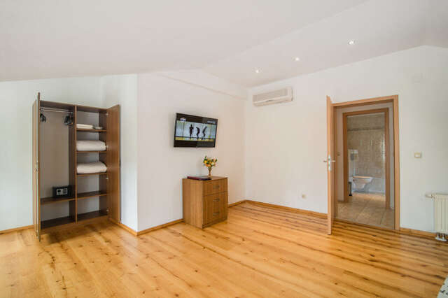 Гостевой дом Онейро Алупка-166