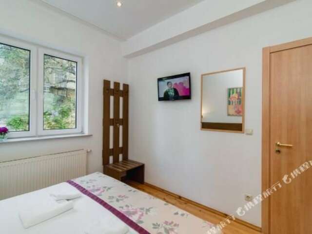 Гостевой дом Онейро Алупка-137