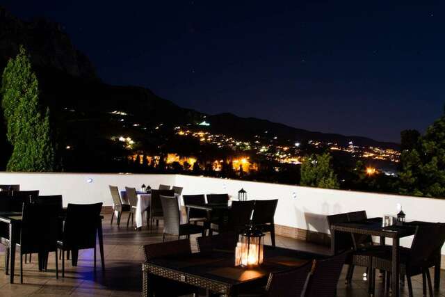 Гостевой дом Онейро Алупка-117