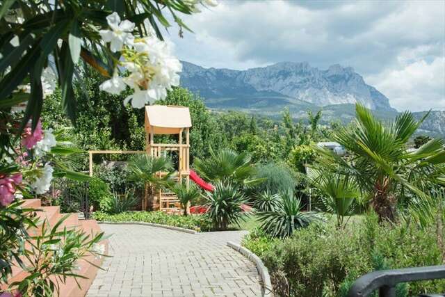 Гостевой дом Онейро Алупка-11