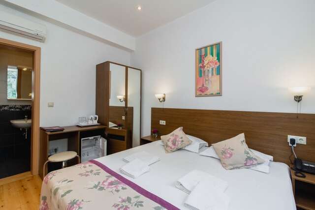 Гостевой дом Онейро Алупка-15