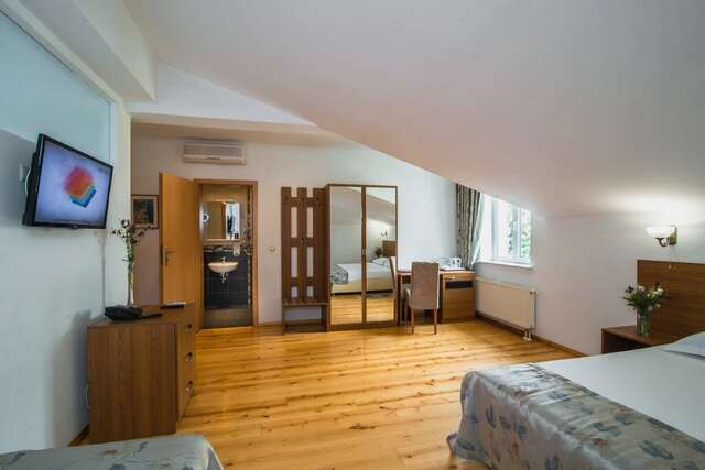 Гостевой дом Онейро Алупка-35