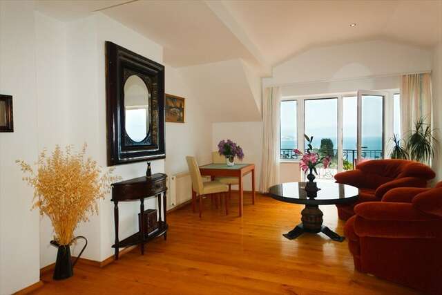 Гостевой дом Онейро Алупка-52