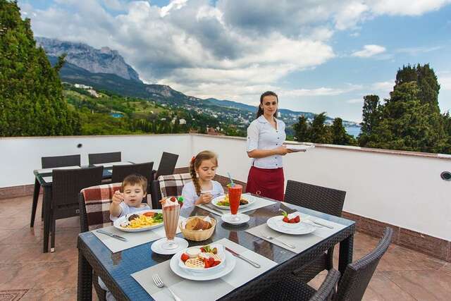 Гостевой дом Онейро Алупка-127
